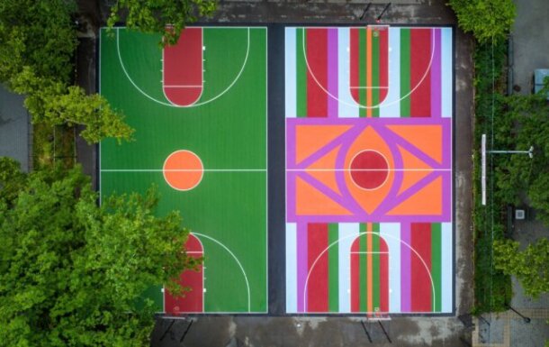 glossier-na-chainkua-reindorf-new-york-tompkins-square-park-design_dezeen_2364_col_3-1704x2276-2-aspect-ratio-640-403